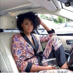 Zara printed blazer, bloggers favorite